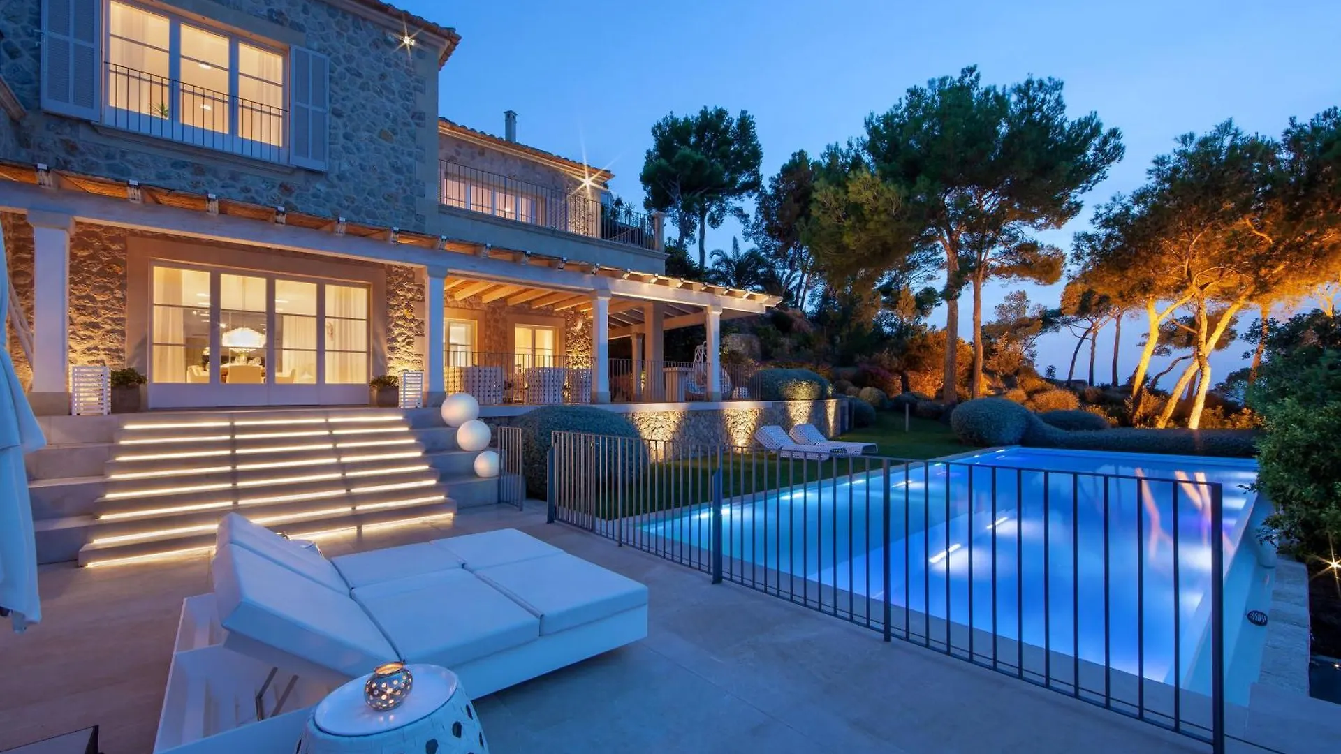 Villa Oasis Del Mar Camp De Mar İspanya